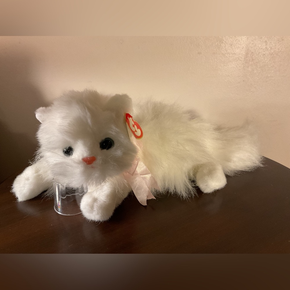 Ty Fluffy the white long hair cat